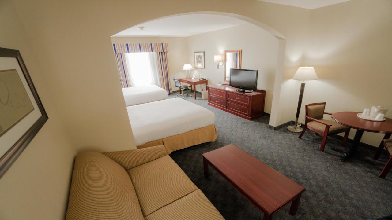 Holiday Inn Express Hotel & Suites Pampa By Ihg Quarto foto