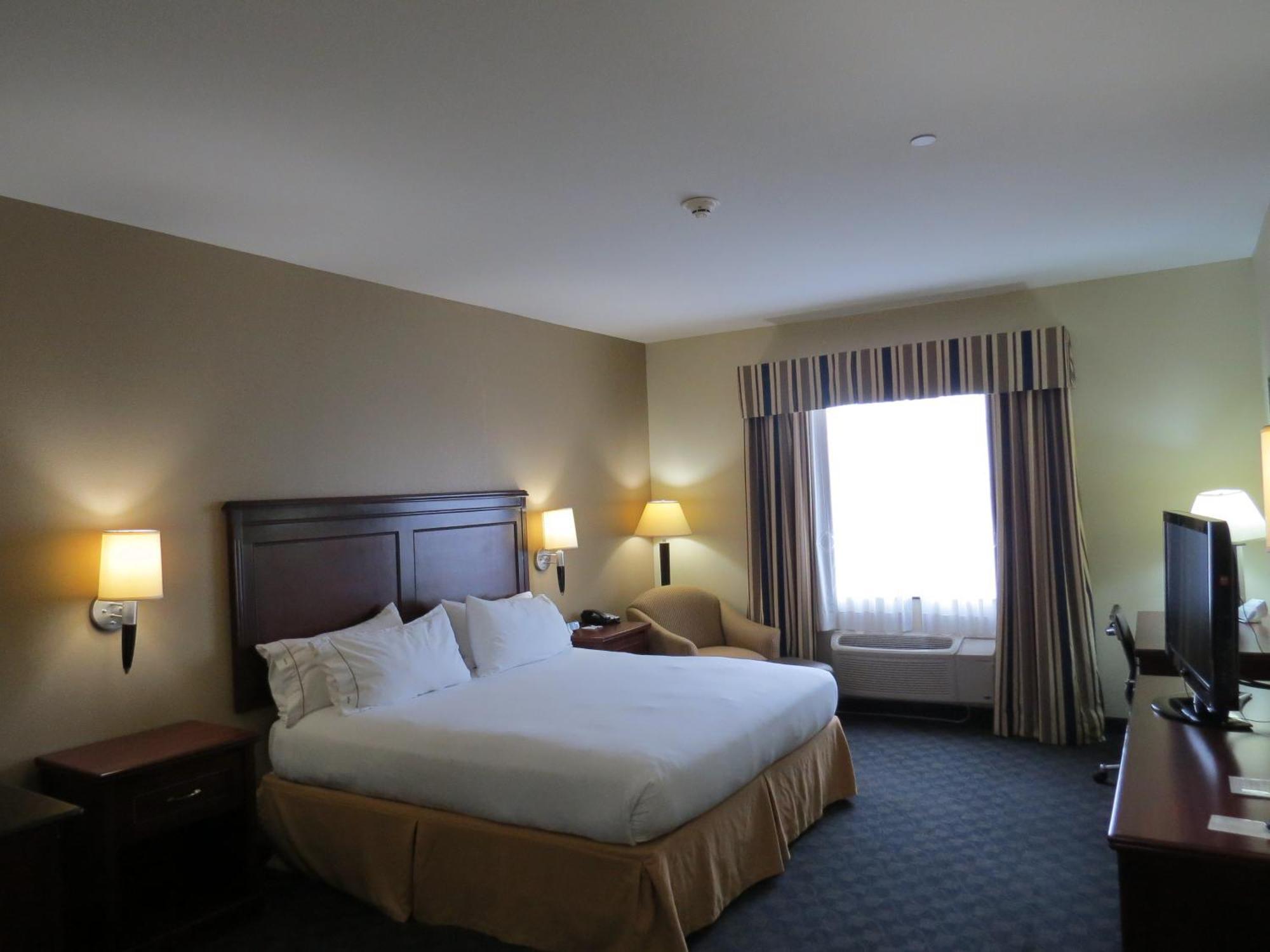 Holiday Inn Express Hotel & Suites Pampa By Ihg Exterior foto